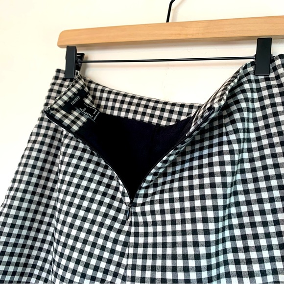 Forever 21 Skort. Size: Small. Excellent condition - Picture 4 of 6